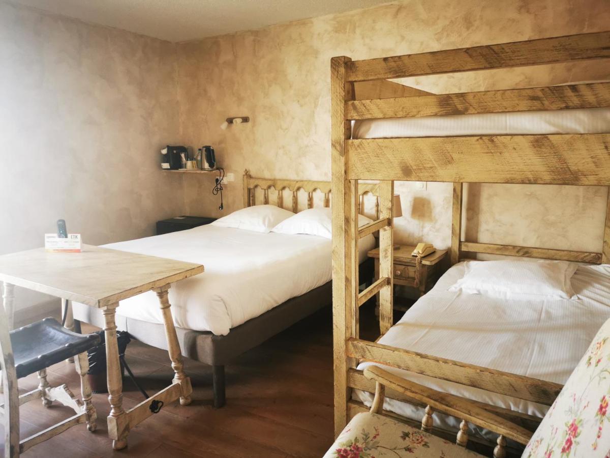 Logis Restaurant Planes 3*