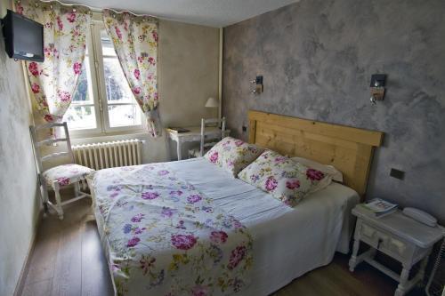 Logis Restaurant Planes Hotel 3*