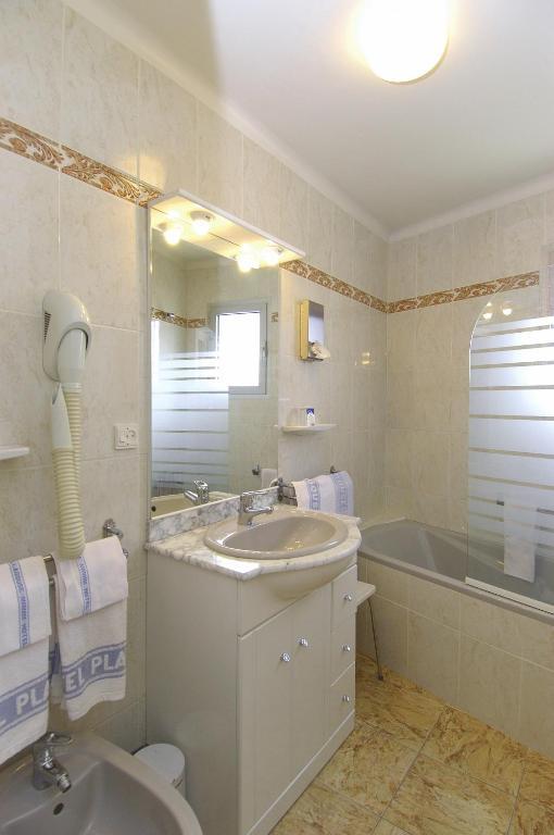 Logis Restaurant Planes 3*